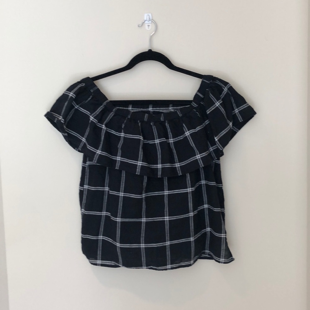 ABERCROMBIE OFF THE SHOULDER TOP